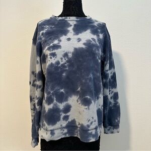 Tie-dye sweatshirt